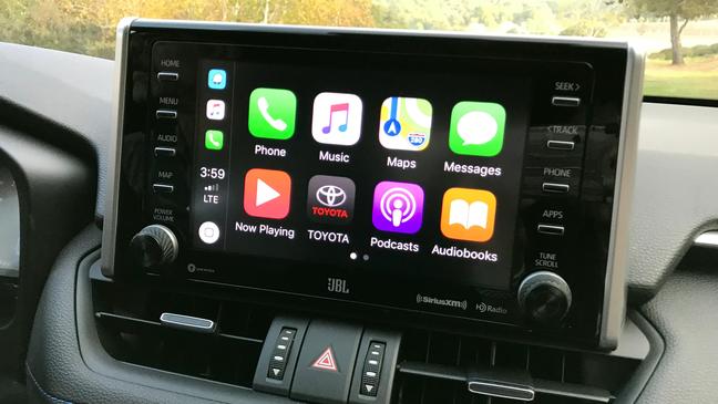 Apple CarPlay on the 2019 Toyota RAV4 XSE (Sinclair Broadcast Group / Jill Ciminillo)