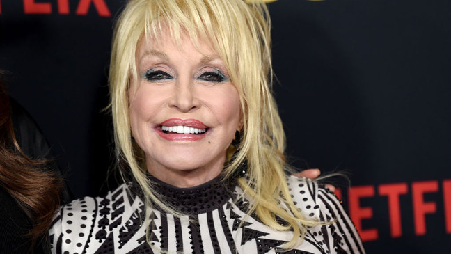 LOS ANGELES, CA - DECEMBER 06: Dolly Parton arrives at the premiere of Netflix's "Dumplin'" at the Chinese Theater on December 6, 2018 in Los Angeles, California. (Photo by Kevin Winter/Getty Images)