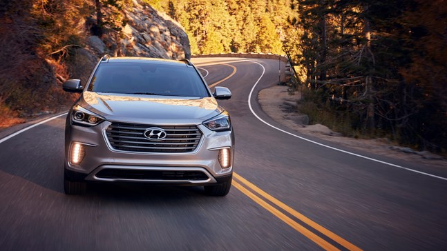 2017 Hyundai Santa Fe (Image Courtesy of Hyundai Motor America)
