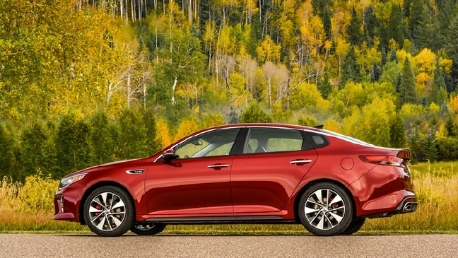 2016 Kia Optima (Photo courtesy of Kia Motors America)