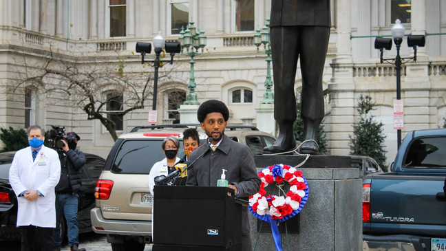 On December 9, 2020, Baltimore Mayor Brandon Scott announces the closing of restaurants in Baltimore on Friday, December 11, 2020 (WBFF)