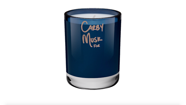 {p}Drake is releasing a series of scented candles for the holiday season, including one said to smell like Drake himself. (Photo:{&nbsp;}Revolve via CNN Newsource){/p}{p}{/p}{p}{/p}