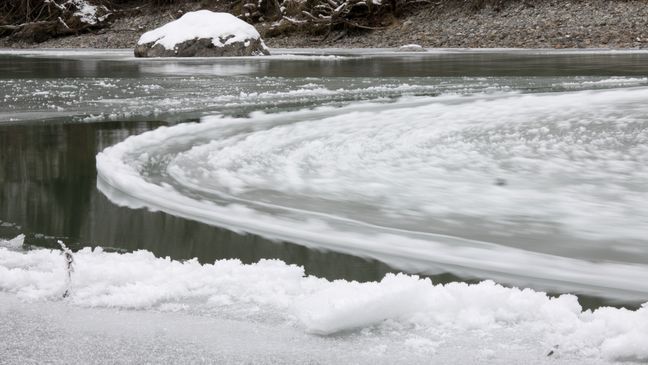 Spinning ice circle in the Snoqualmie River. (Courtesy Kaylyn Messer)