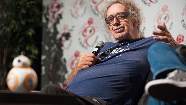 Peter Mayhew appears at Portland, Oregon's Rose City Comic Con 2016 - KATU photo by Tristan Fortsch