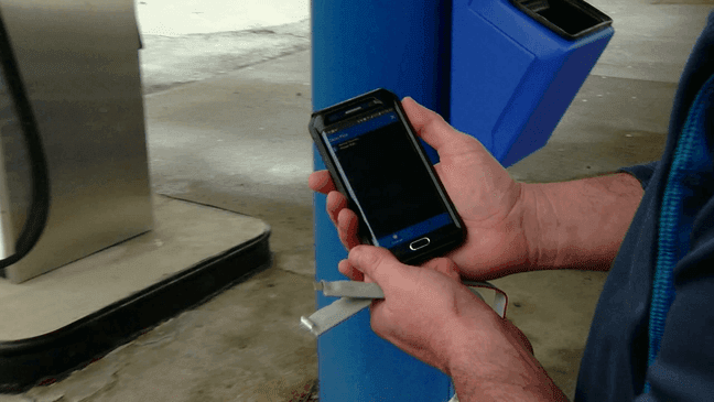 Phone app offers help, protection in fight against card skimmers (WKRC)