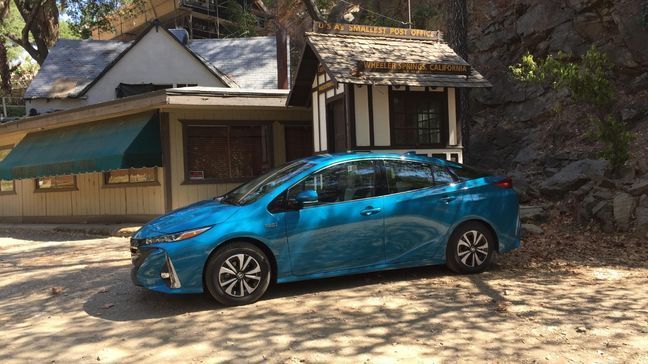 2017 Toyota Prius Prime (Photo by Jill Ciminillo)