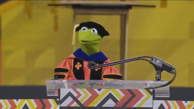 WATCH: Kermit the Frog speaks to University of Maryland's class of 2025 graduates