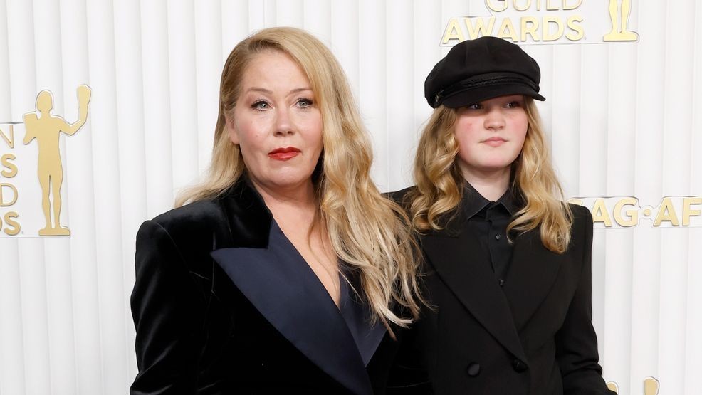 Image for story: Christina Applegate’s MS diagnosis has 'broken' her teenaged daughter