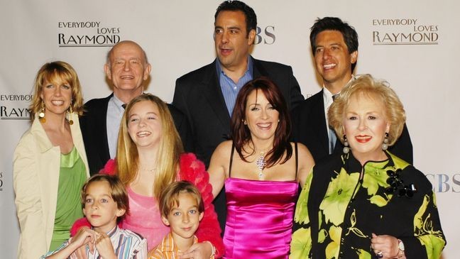 LOS ANGELES - APRIL 28:  The cast of "Everybody Loves Raymond" gathers together in Los Angeles for the series wrap party.  From left to right:  Monica Horan, Peter Boyle, Brad Garrett, Ray Romano, Sullivan Sweeten, Madlyin Sweeten, Sawyer Sweeten, Patricia Heaton and Doris Roberts.  The series finale of EVERYBODY LOVES RAYMOND will be broadcast Monday, May 16 (9:00-9:30 PM, ET/PT) on the CBS Television Network.  (Photo by Caroline Greyshock/CBS Photo Archive/Getty Images)