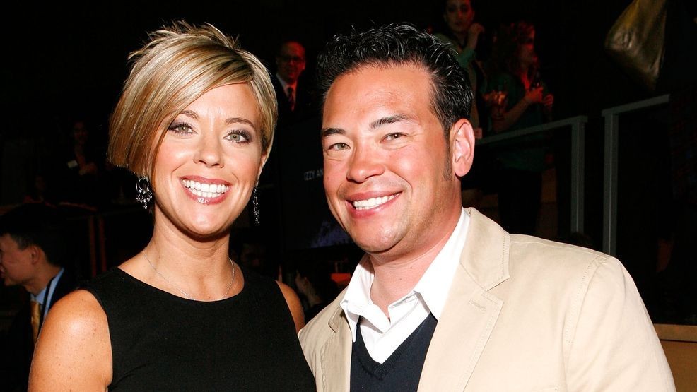 Image for story: Kate Gosselin admits 'ugly divorce' from Jon Gosselin 'did not turn out well' for the kids