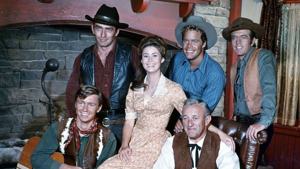 Image for story: 'The Virginian' star Randy Boone dead at 83