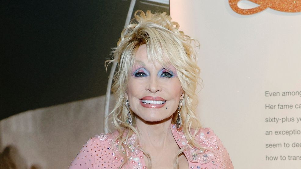 Image for story: Dolly Parton can’t attend her 80th birthday event at the Grand Ole Opry