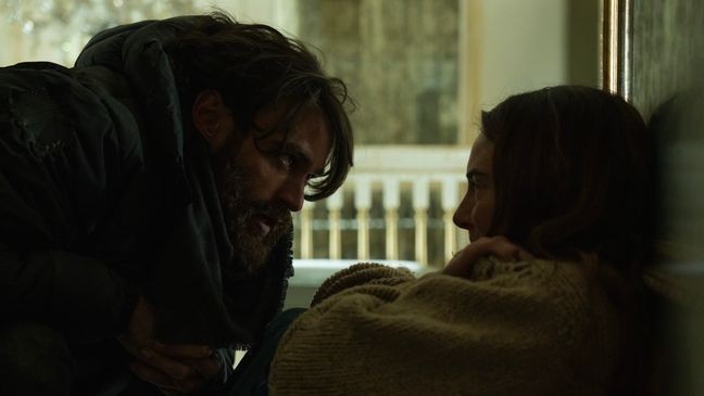 PARADISE - “First Look” (Disney/Ser Baffo)THOMAS DOHERTY, SHAILENE WOODLEY