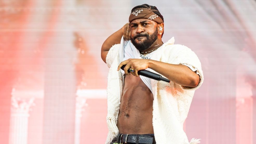 Detroit rapper Big Sean performs on day 3 of Lollapalooza. (Photo by Scott Legato/Getty Images)