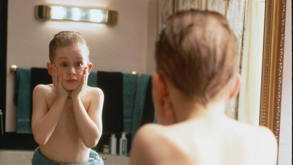 Image for story: Macaulay Culkin is not 'completely allergic' to doing a 'Home Alone' sequel