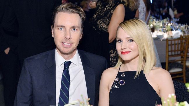 CULVER CITY, CA - NOVEMBER 12: Actors Dax Shepard (L) and Kristen Bell attend the Fifth Annual Baby2Baby Gala, Presented By John Paul Mitchell Systems at 3LABS on November 12, 2016 in Culver City, California. (Photo by Stefanie Keenan/Getty Images for Baby2Baby)