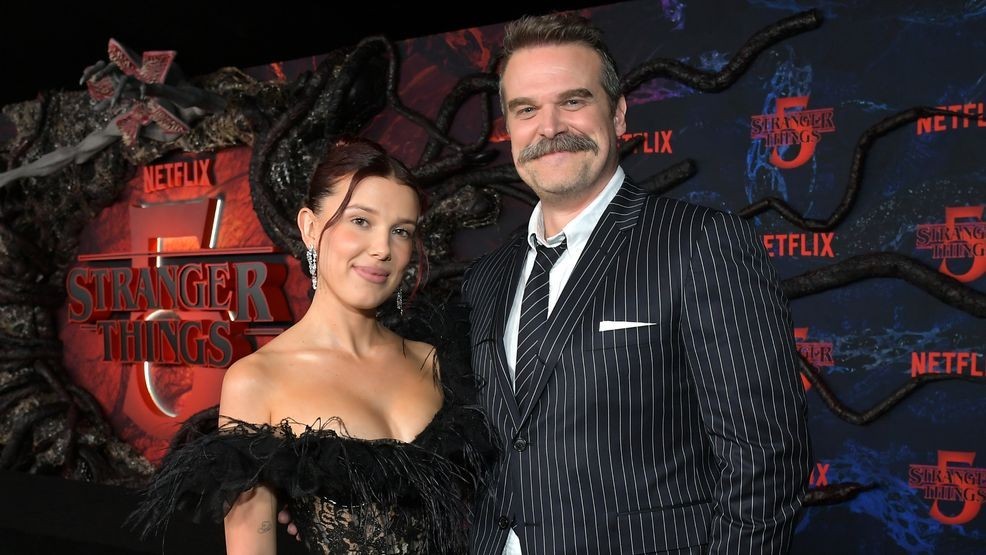 Image for story: What's really going on with the 'Stranger Things' bullying drama? The stars speak out!