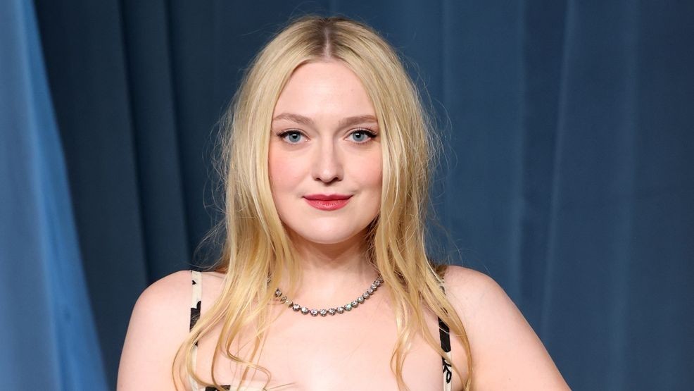 Image for story: Dakota Fanning says a psychic predicted THIS future event for her