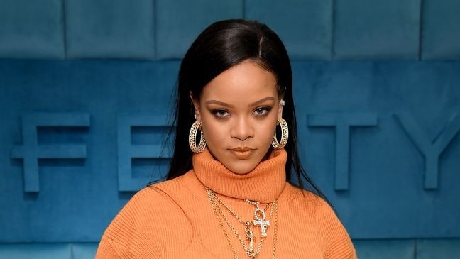 NEW YORK, NEW YORK - FEBRUARY 07: Robyn Rihanna Fenty and Linda Fargo celebrate the launch of FENTY at Bergdorf Goodman at Bergdorf Goodman on February 07, 2020 in New York City. (Photo by Dimitrios Kambouris/Getty Images for Bergdorf Goodman)