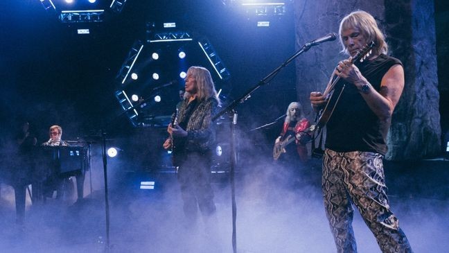 Michael McKean and Christopher Guest performing as Spinal Tap. (Credit: Bleecker Street / Kyle Kaplan)