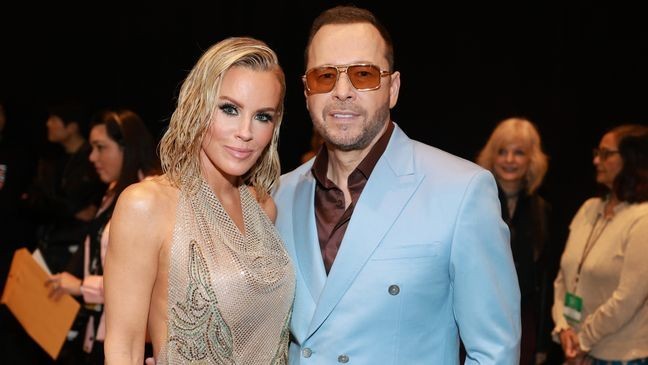 LOS ANGELES, CALIFORNIA - MARCH 17: (FOR EDITORIAL USE ONLY) (L-R) Jenny McCarthy and Donnie Wahlberg attend the 2025 iHeartRadio Music Awards at Dolby Theatre in Los Angeles, California on March 17, 2025. Broadcasted live on FOX. (Photo by Matt Winkelmeyer/Getty Images for iHeartRadio)