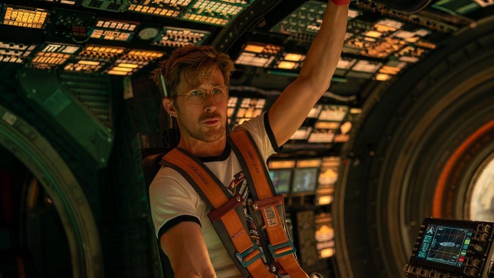 Image for story: Ryan Gosling befriends an alien and attempts to save Earth in 'Project Hail Mary' trailer