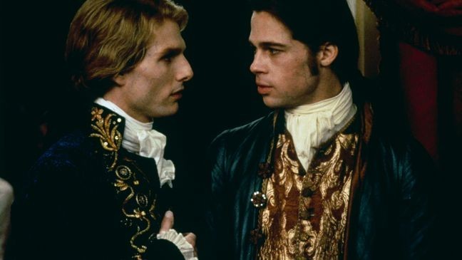 Tom Cruise and Brad Pitt on set in 1994's 'Interview with the Vampire.' (Credit: Francois Duhamel/Sygma via Getty Images)