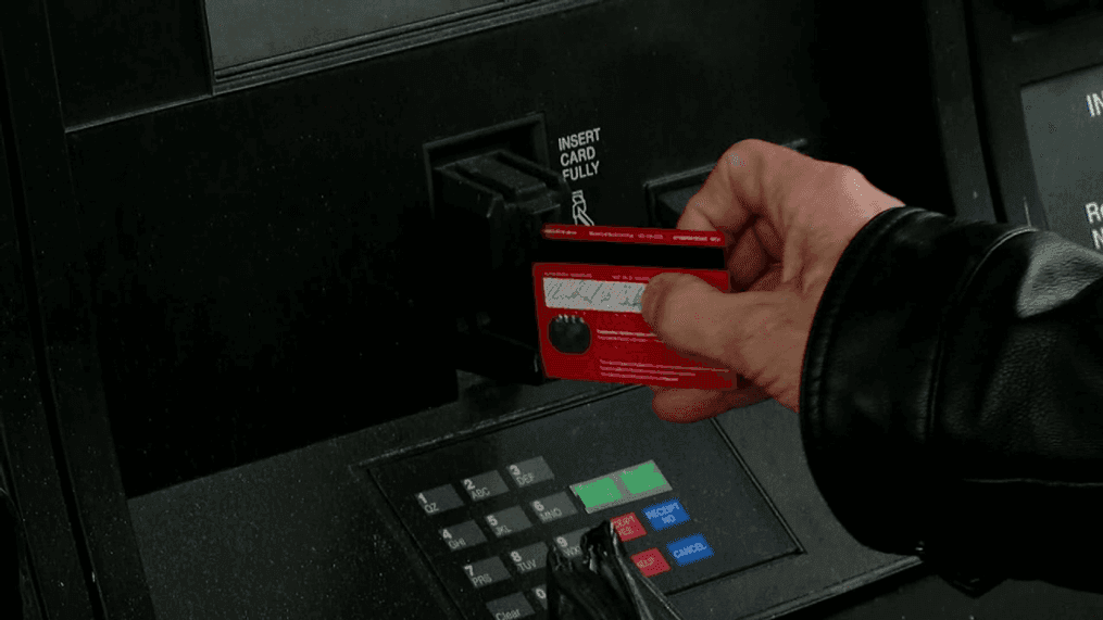 Phone app offers help, protection in fight against card skimmers (WKRC)