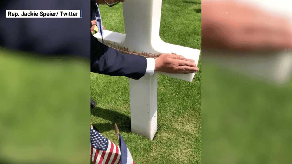 POWERFUL: Ceremony is held for a soldier whose name was disappearing from his grave (Representative Jackie Speier/Twitter)