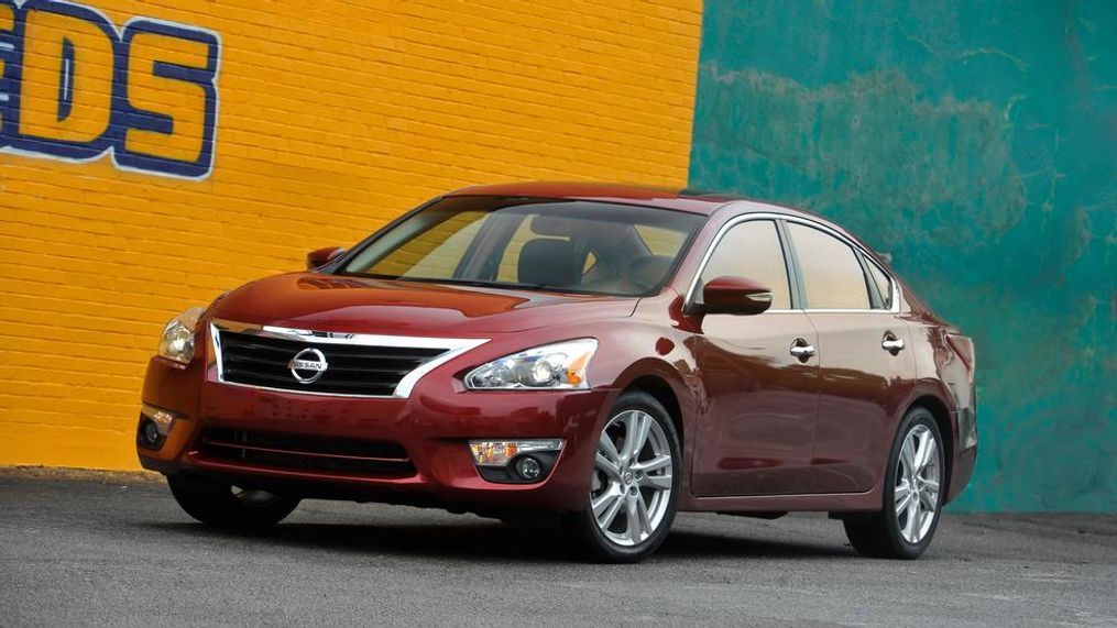 2013 Nissan Altima Sedan (Image courtesy of Nissan North America)