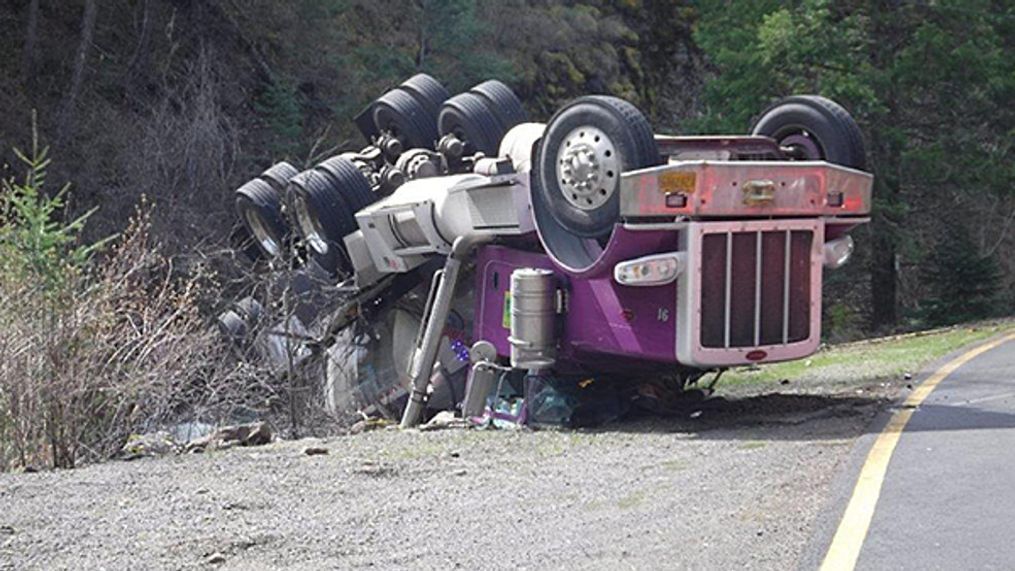 A 53-foot-long tanker truck accidentally released 77,000 salmon into an Oregon creek after it crashed and flipped on March 29, 2024. (Photo courtesy of{&nbsp;}Oregon Department of Fish and Wildlife){p}{/p}