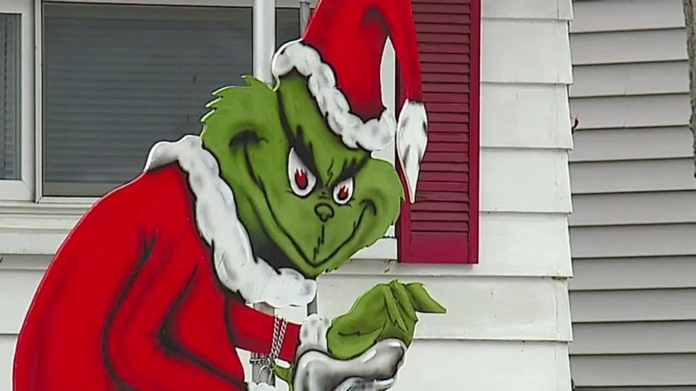 Ohio mom angry after substitute teacher tells kids Santa isn't real. (WJW via CNN Newsource)