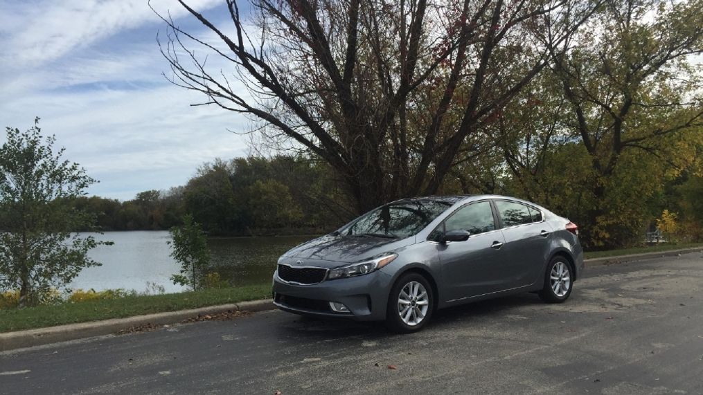 2017 Kia Forte (Sinclair Broadcast Group / Jill Ciminillo)