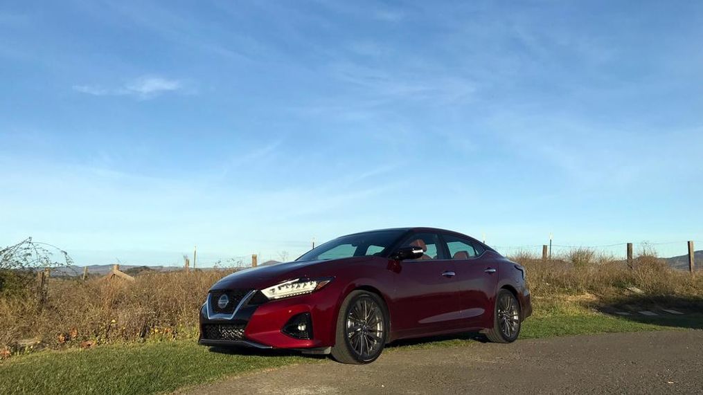 2019 Nissan Maxima (Sinclair Broadcast Group / Jill Ciminillo)