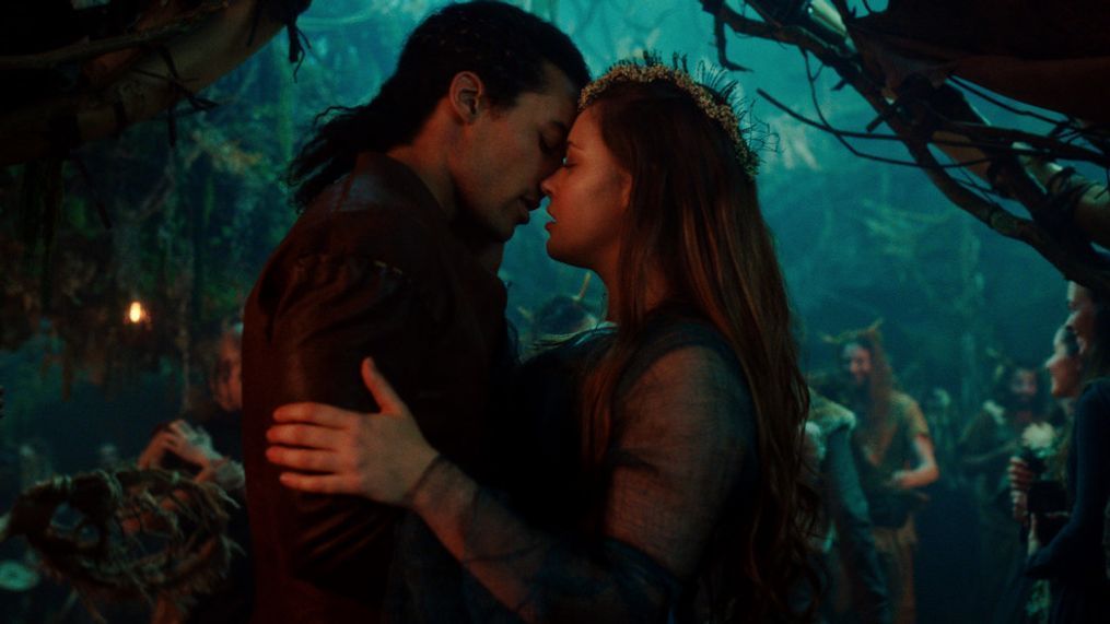 CURSED (L to R) DEVON TERRELL as ARTHUR and KATHERINE LANGFORD as NIMUE in episode 105 of CURSED (Photo: Netflix)