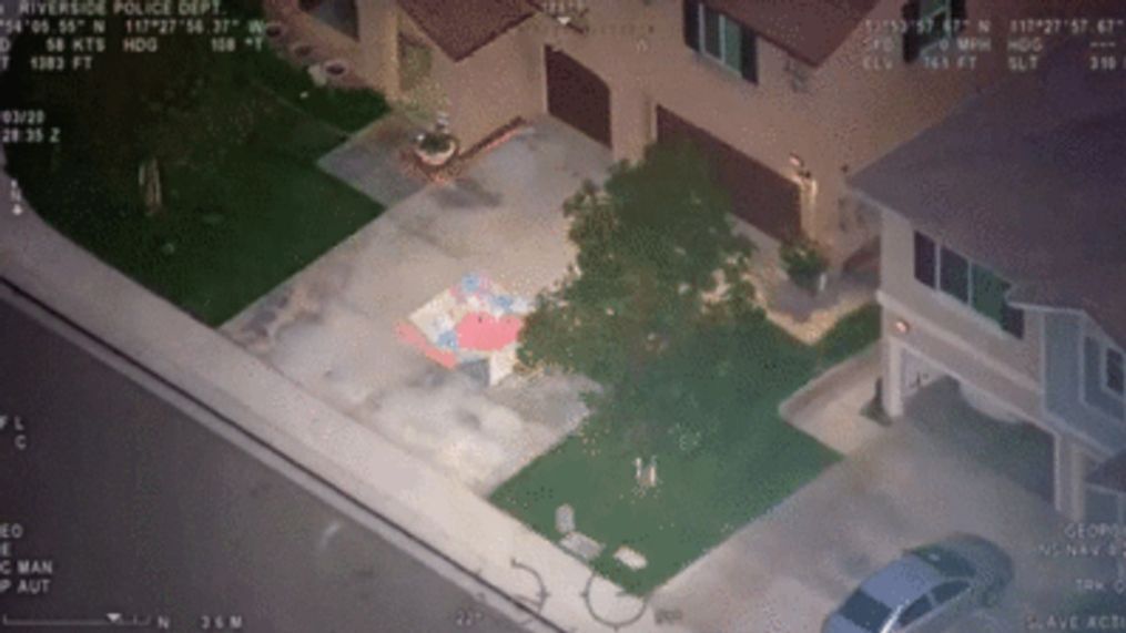 Riverside Air Patrol spots children's chalk art thanking first responders (Riverside Police Department via Storyful)