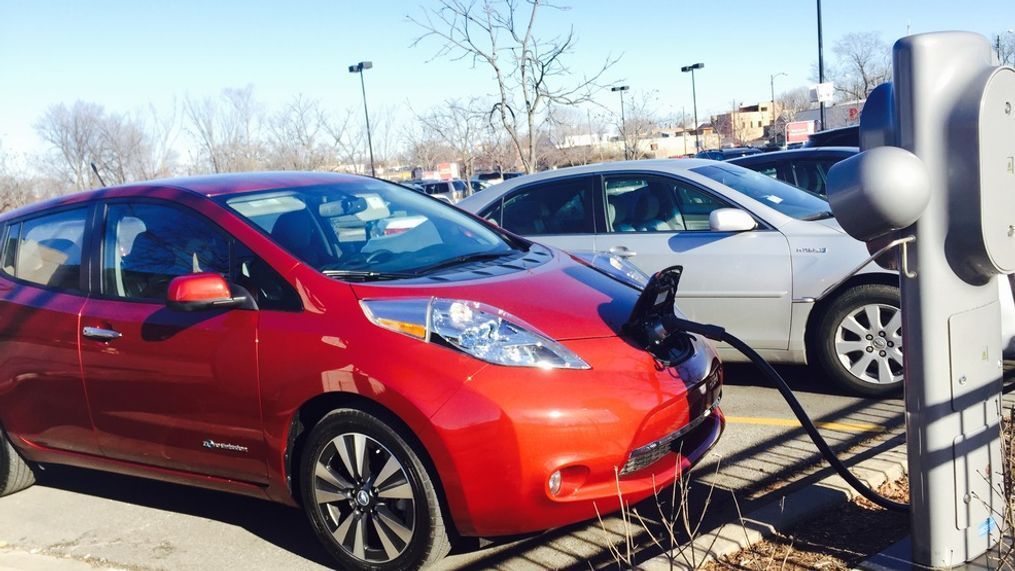 Nissan Leaf at a fast-charge station. (Photo by Jill Ciminillo)