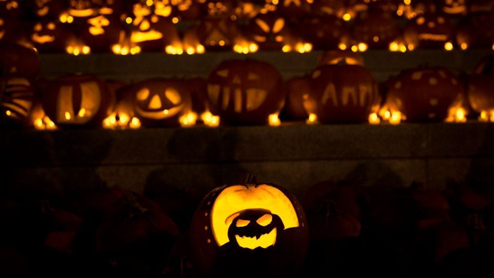 FILE – An installation of 3,000 candle-lit pumpkins blanket the canal side steps at Granary Square on October 31, 2014 in London, England. (Photo by Rob Stothard/Getty Images)