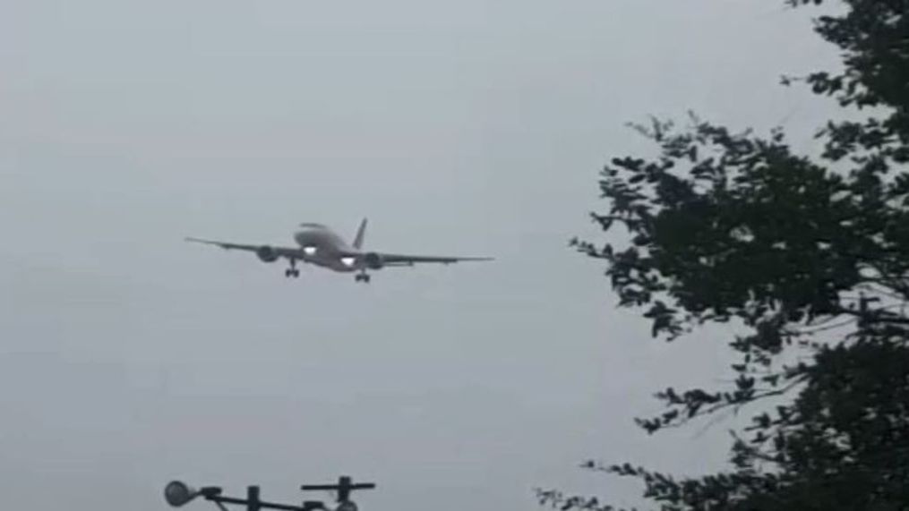 Flight diverted after drifting during attempted landing at MYR. (Video by Christopher Rosafort and Malgorzata Rosafort)