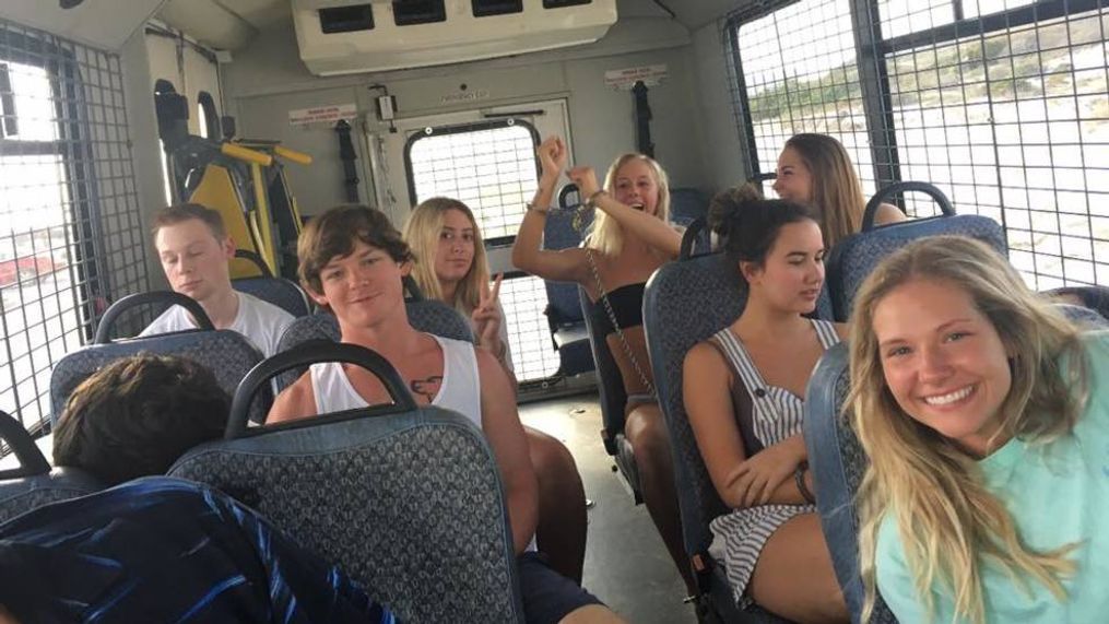 (IMG:OCSO){&nbsp;}OCSO shares photo of arrested spring breakers being happily carried to jail