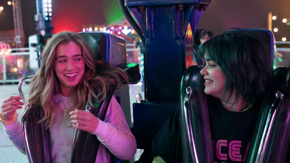 HBO Max's road comedy UNPREGNANT stars{&nbsp;}Haley Lu Richardson as Lucy and{&nbsp;}Barbie Ferreira as Bailey (Photo: HBO Max){&nbsp;}