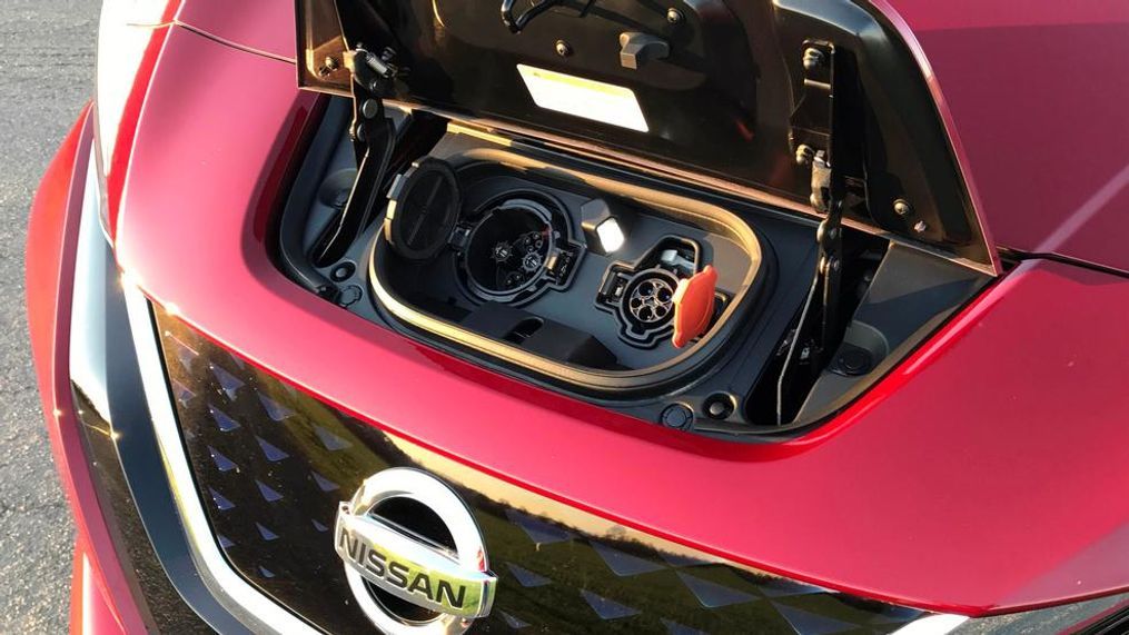 2018 Nissan Leaf charge port (Sinclair Broadcast Group / Jill Ciminillo)