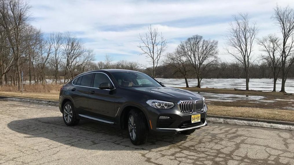 2019 BMW X4 xDrive30i (Sinclair Broadcast Group / Jill Ciminillo)