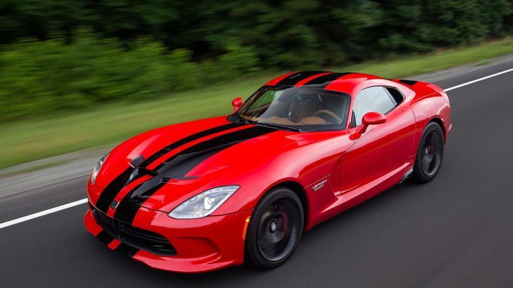 2017 Dodge Viper GTS (Image courtesy of Fiat Chrysler Automobiles)