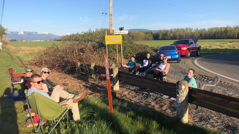 Gavin Willis' family gets together at the U.S. Candian border in Lynden, Wash. to catch up. (Photo courtesy: Gavin Willis)