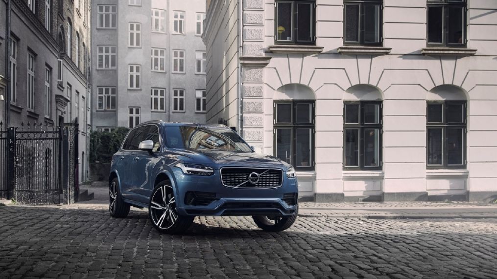 2017 Volvo XC90 T8 R-design (Image courtesy of Volvo Car Group)