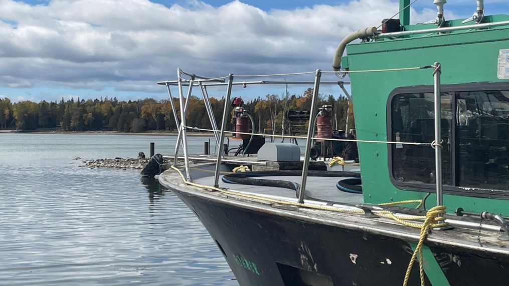 A Henriksen Fisheries boat. (WLUK/Andrew Mertins)