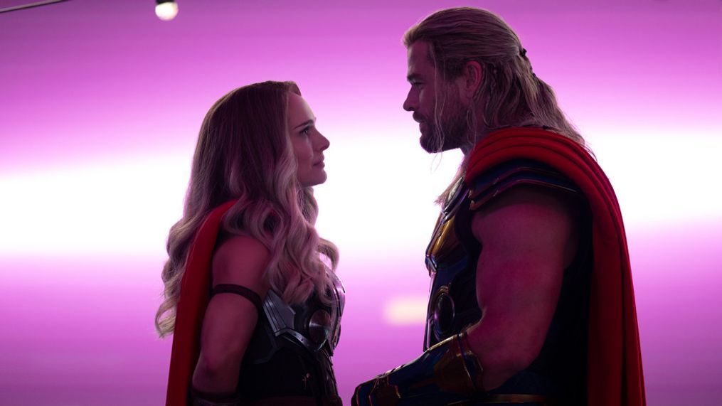 (L-R): Natalie Portman as Mighty Thor and Chris Hemsworth as Thor in Marvel Studios' THOR: LOVE AND THUNDER. Photo by Jasin Boland. ©Marvel Studios 2022. All Rights Reserved.