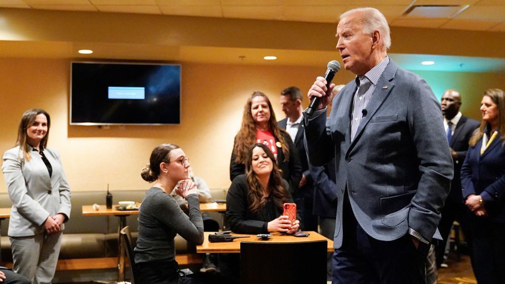 President Joe Biden meets with members of the Culinary Workers Union at Vdara Hotel in Las Vegas, Monday, Feb. 5, 2024. (AP Photo/Stephanie Scarbrough)