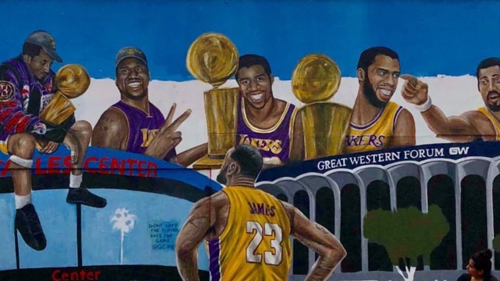 A new mural features LeBron James looking up at former Los Angeles Lakers greats.{&nbsp;} Thursday, July 19, 2018. (ESPN/Twitter)